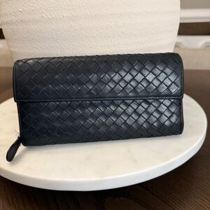 Bottega Veneta Intrecciato Lambskin Long Bifold Wallet
